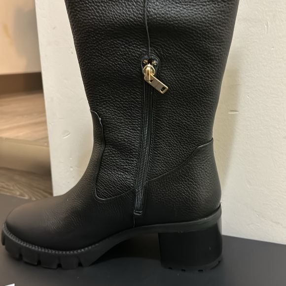 Brandnew Ciara Leather Boot - Picture 5 of 9